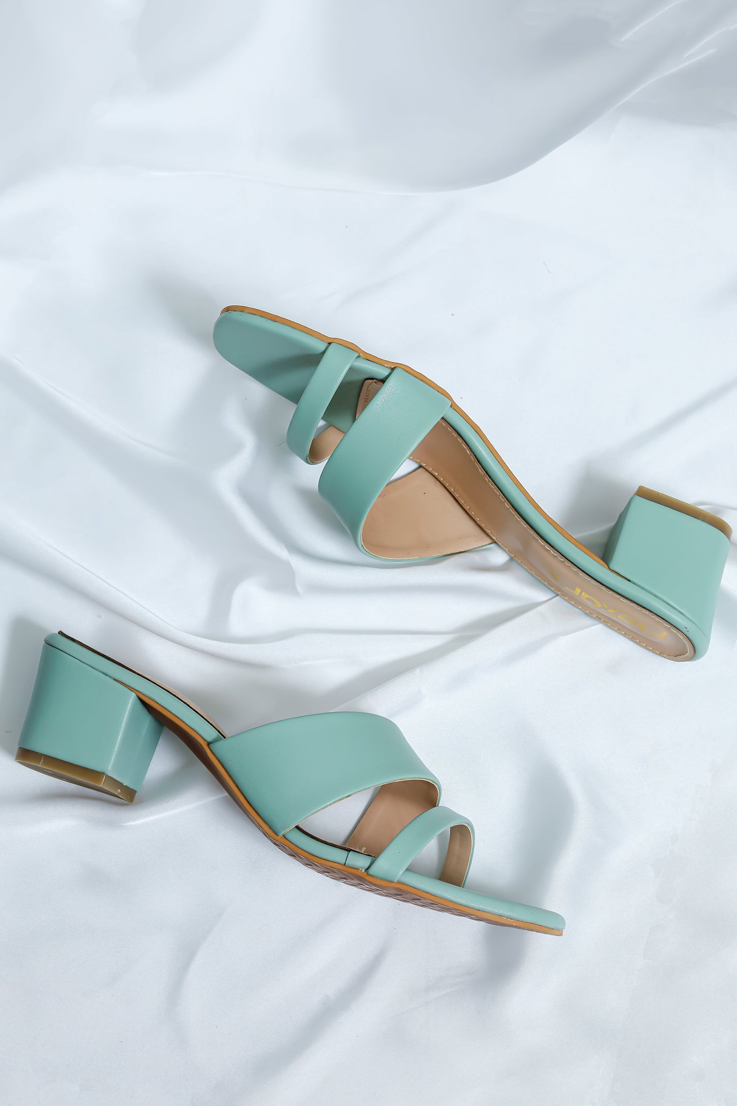 Flexar Heels Pastel Green - L2🔥
